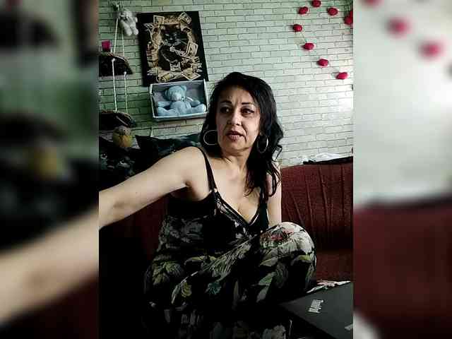 Lina-a-13 webcam