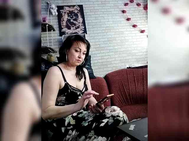 Lina-a-13 webcam