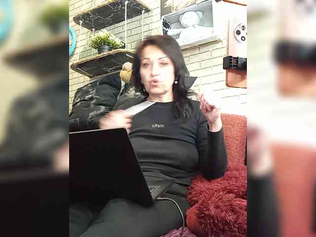 Lina-a-13 webcam