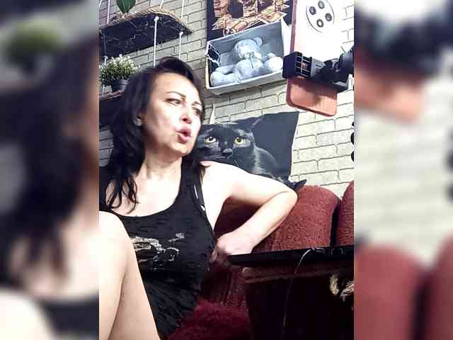 Lina-a-13 webcam