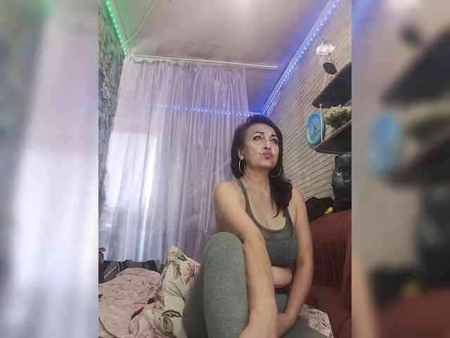 Lina-a-13 webcam