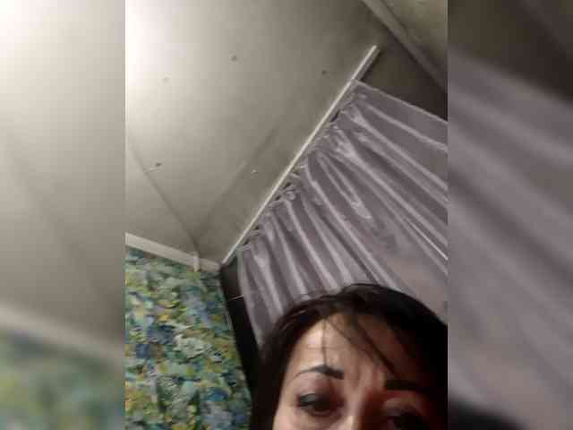 Lina-a-13 webcam
