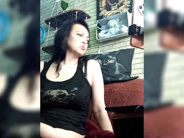 Lina-a-13 webcam
