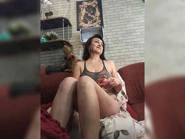 Lina-a-13 webcam