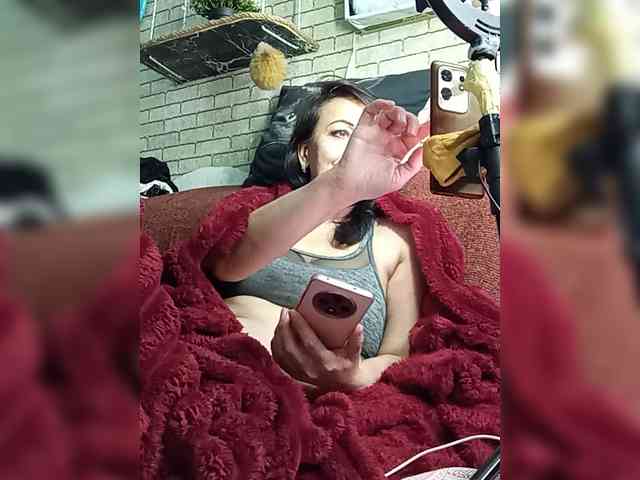 Lina-a-13 webcam
