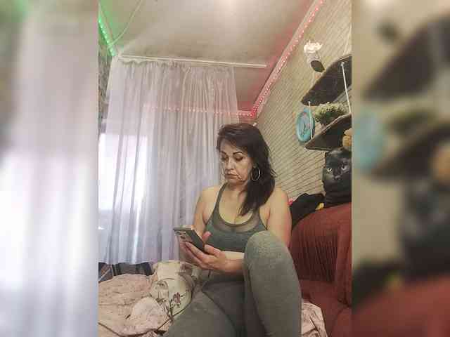 Lina-a-13 webcam
