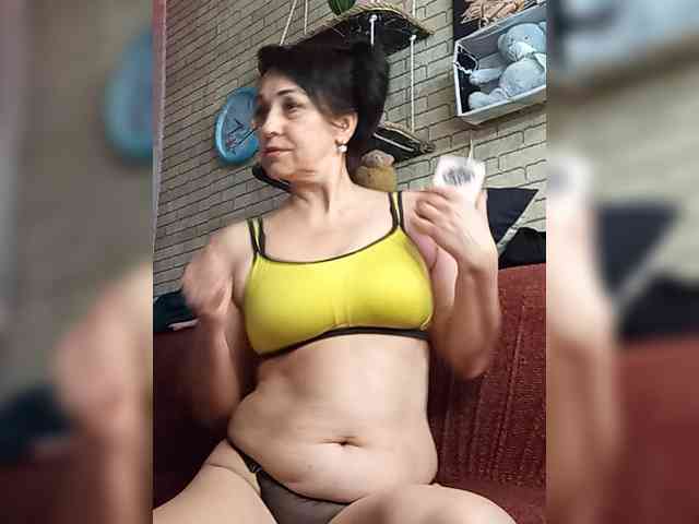 Lina-a-13 webcam