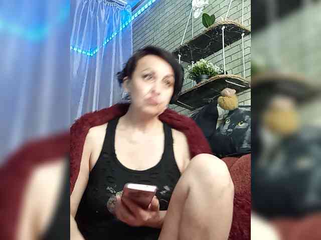 Lina-a-13 webcam