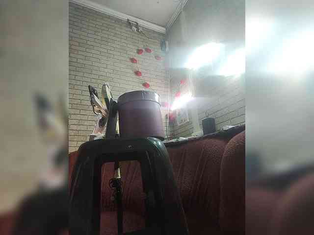 Lina-a-13 webcam