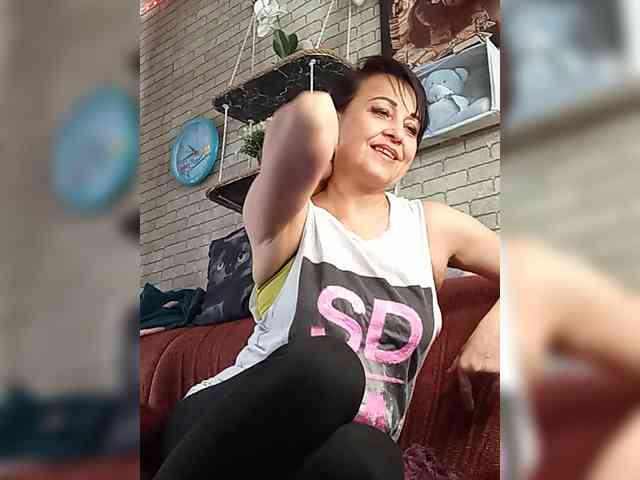 Lina-a-13 webcam