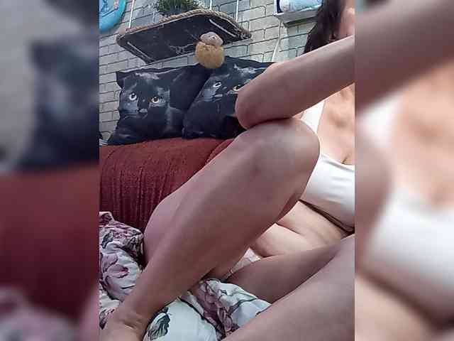 Lina-a-13 webcam