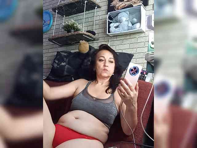 Lina-a-13 webcam