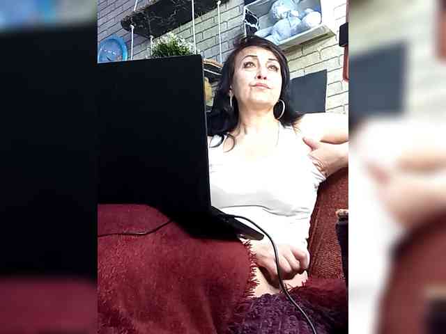 Lina-a-13 webcam