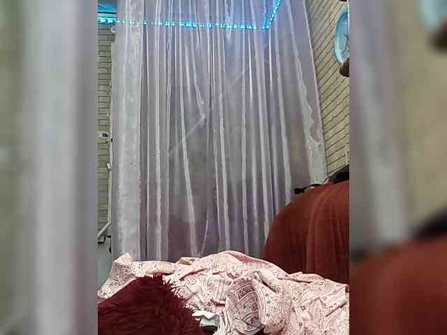 Lina-a-13 webcam
