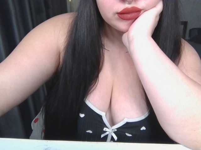 CisEva live cam on BongaCams