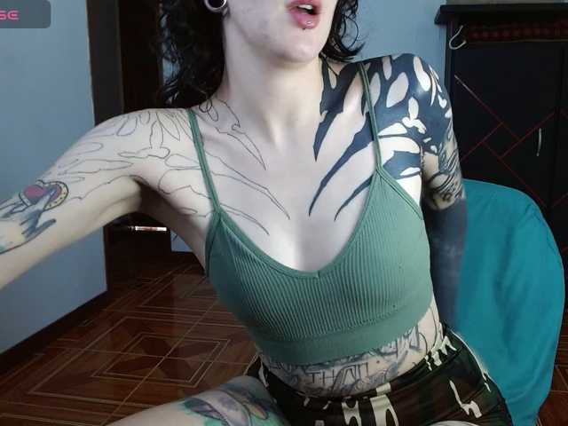 Inked-Val live cam on BongaCams