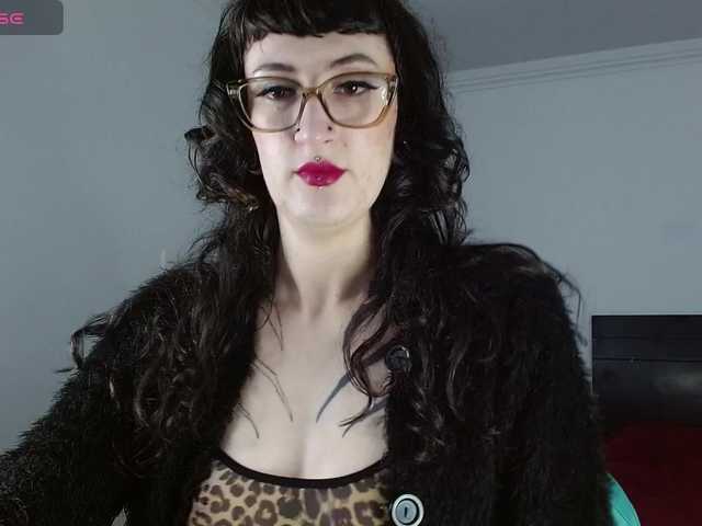 Inked-Val live cam preview