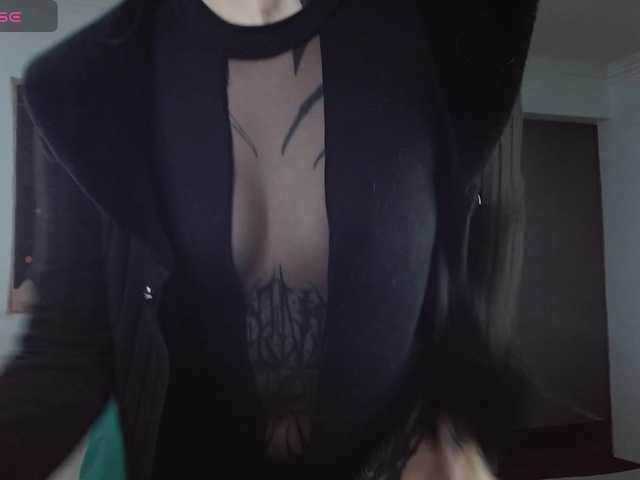 Inked-Val live cam on BongaCams