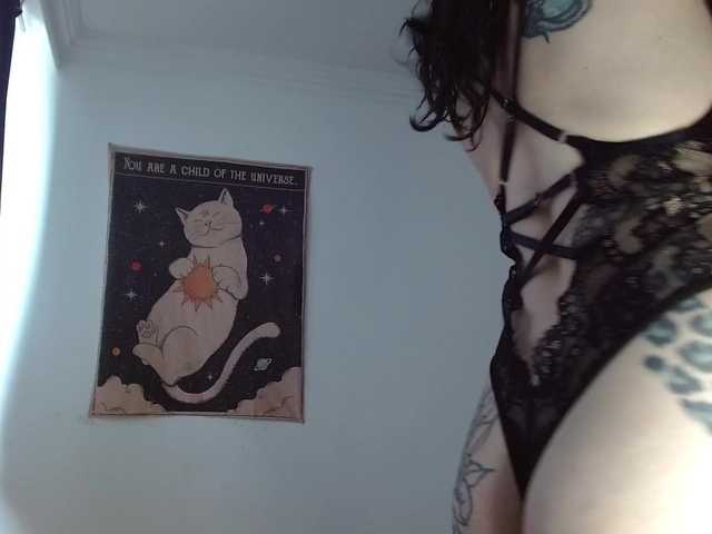 Inked-Val live webcam show