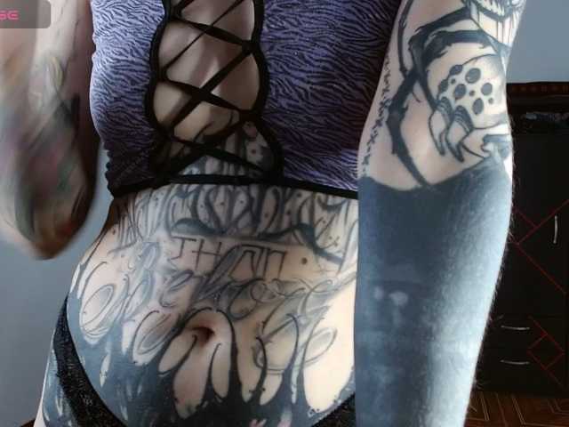 Inked-Val live cam on BongaCams