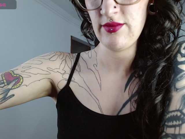 Inked-Val live cam on BongaCams