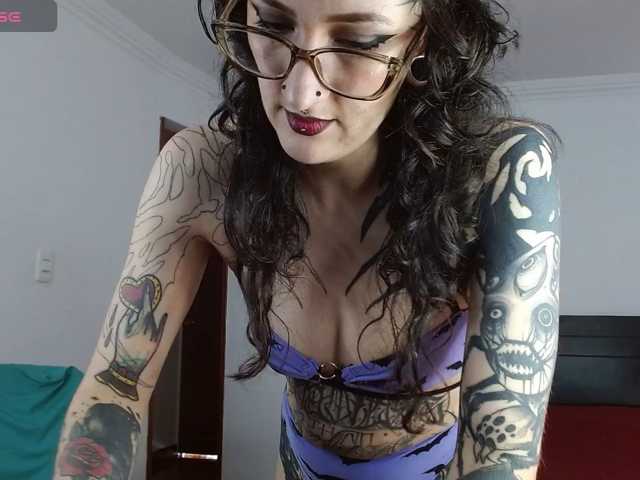 Inked-Val live cam preview