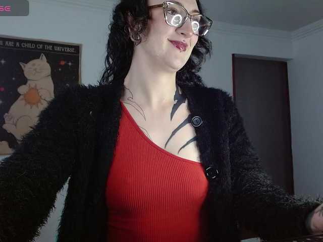 Inked-Val live cam on BongaCams