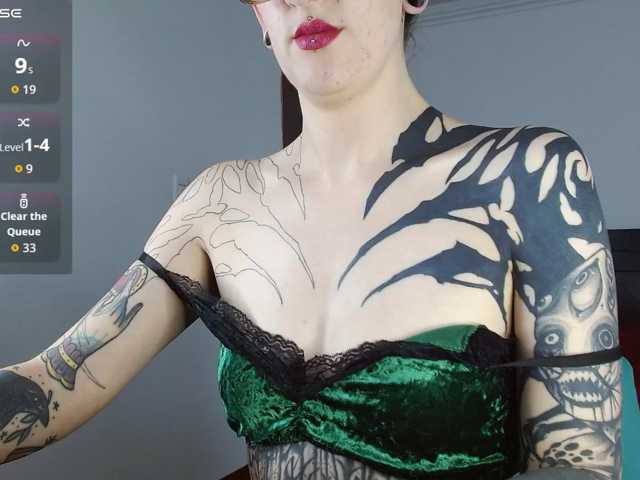Inked-Val live cam preview