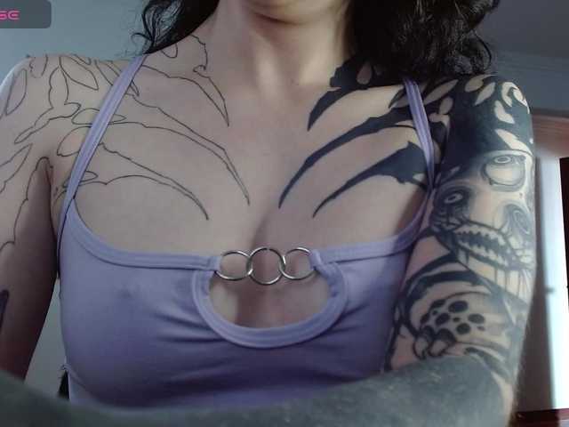 Inked-Val live cam on BongaCams