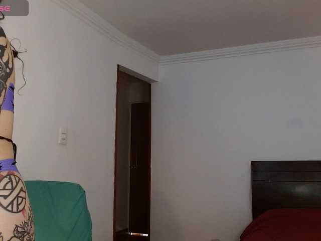 Inked-Val live cam preview