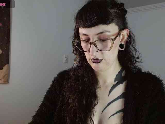 Inked-Val webcam
