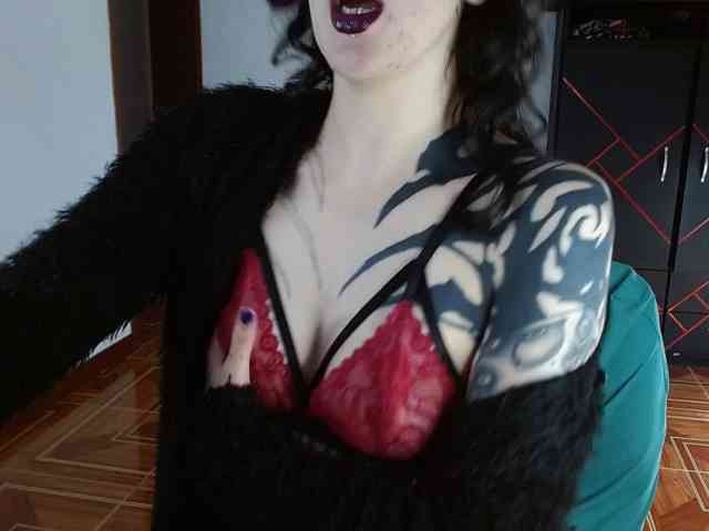 Inked-Val Inked-Val