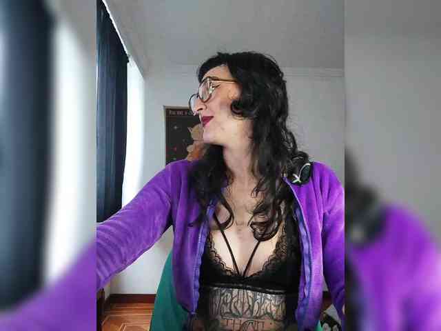 Inked-Val webcam