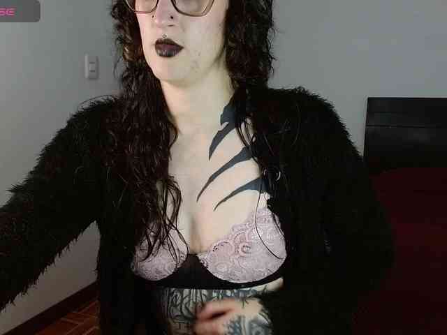 Inked-Val webcam