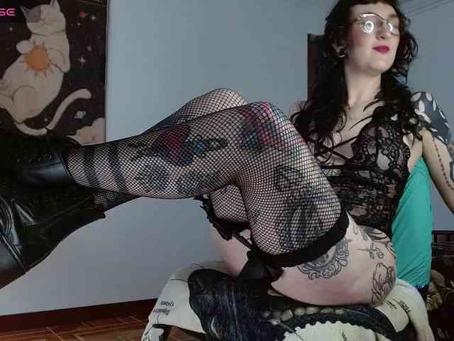 Inked-Val webcam