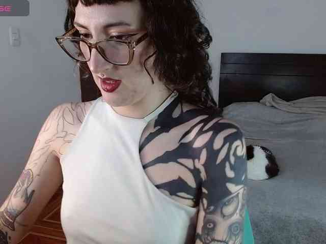 Inked-Val webcam