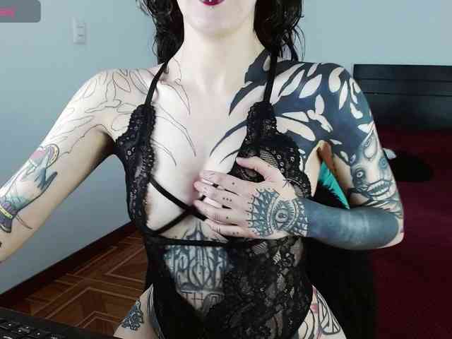 Inked-Val webcam