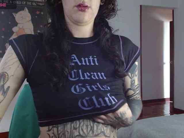 Inked-Val webcam