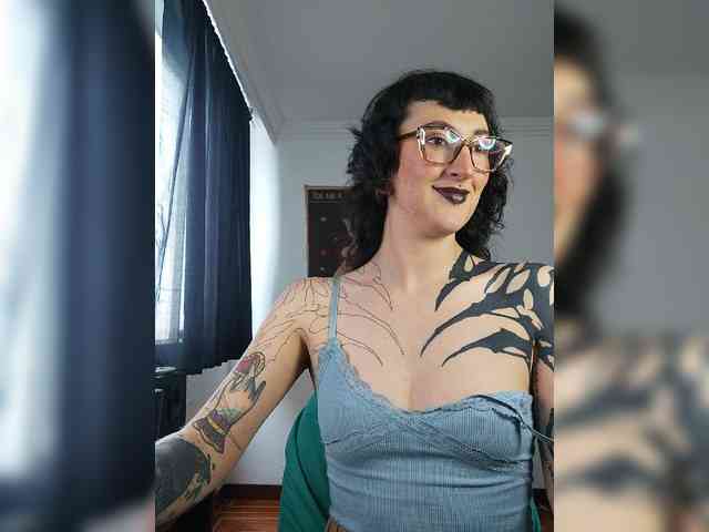 Inked-Val webcam