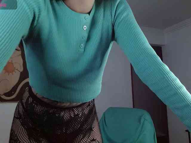 Modella: Inked-Val