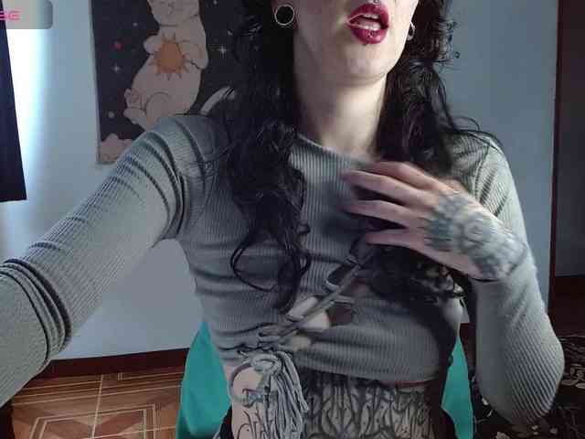 Inked-Val webcam