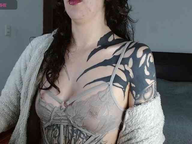 Inked-Val webcam