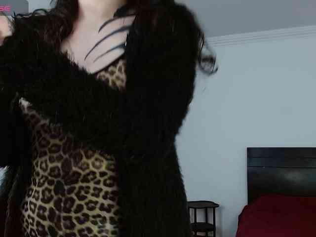 Inked-Val webcam