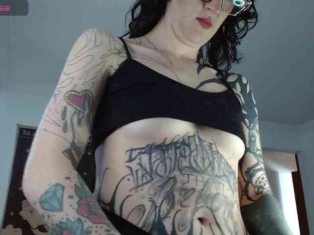 Inked-Val webcam
