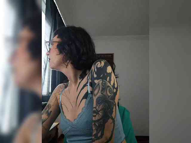 Inked-Val webcam