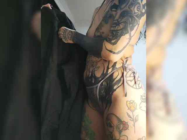 Inked-Val Inked-Val