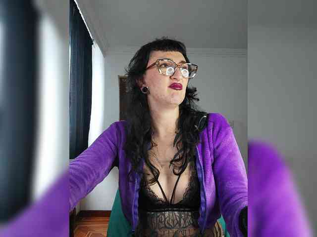 Inked-Val webcam