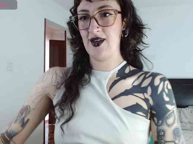 Inked-Val webcam