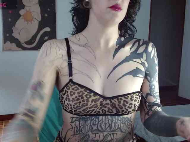 Inked-Val webcam