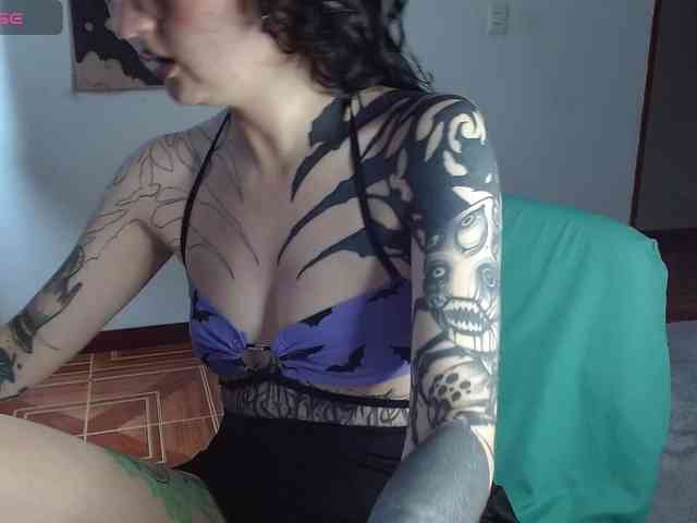 Inked-Val webcam